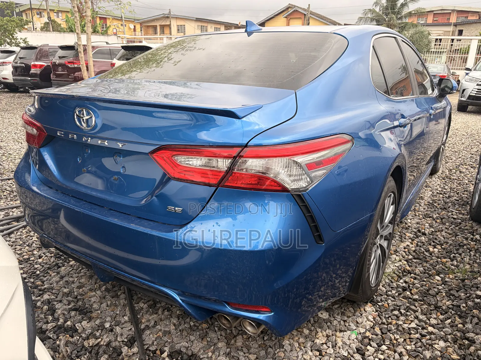 Toyota Camry 2019 Blue