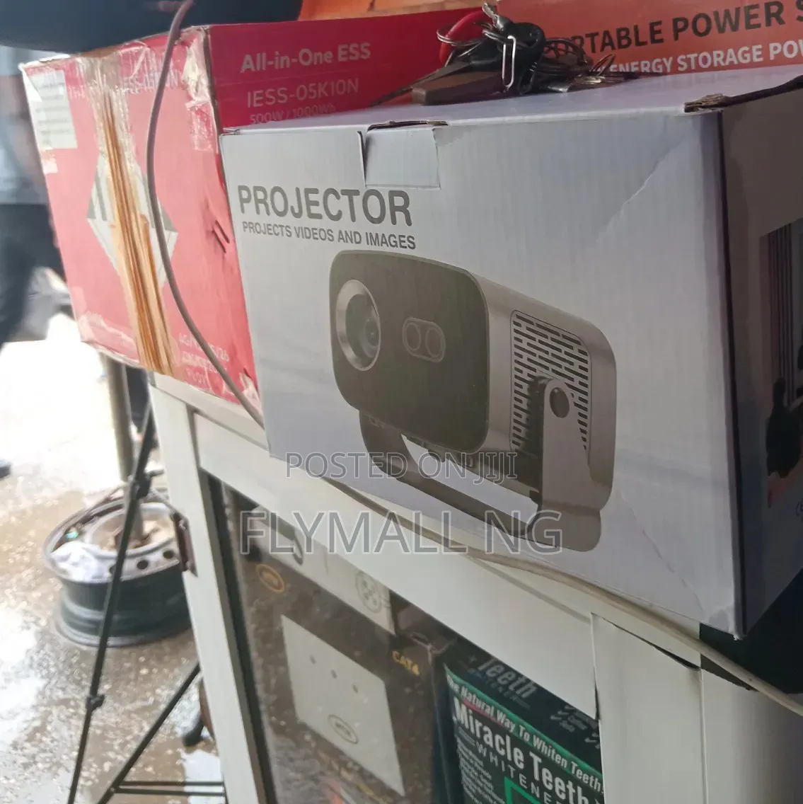 Wtonisy A10 Portable Led Projector