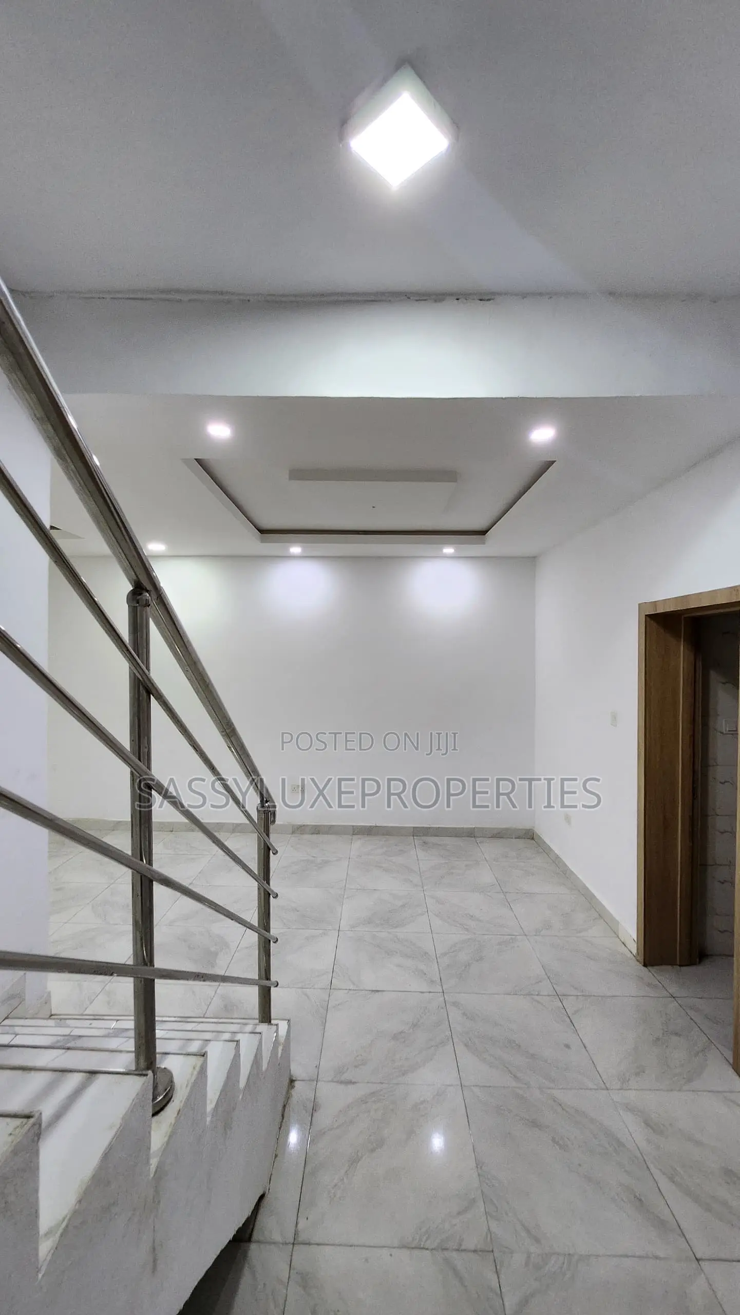 Furnished 3bdrm Townhouse/Terrace in Queens Garden, Isheri North