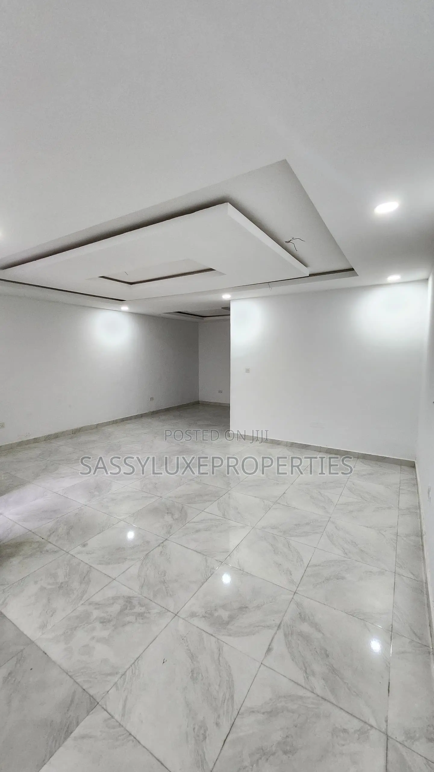 Furnished 3bdrm Townhouse/Terrace in Queens Garden, Isheri North