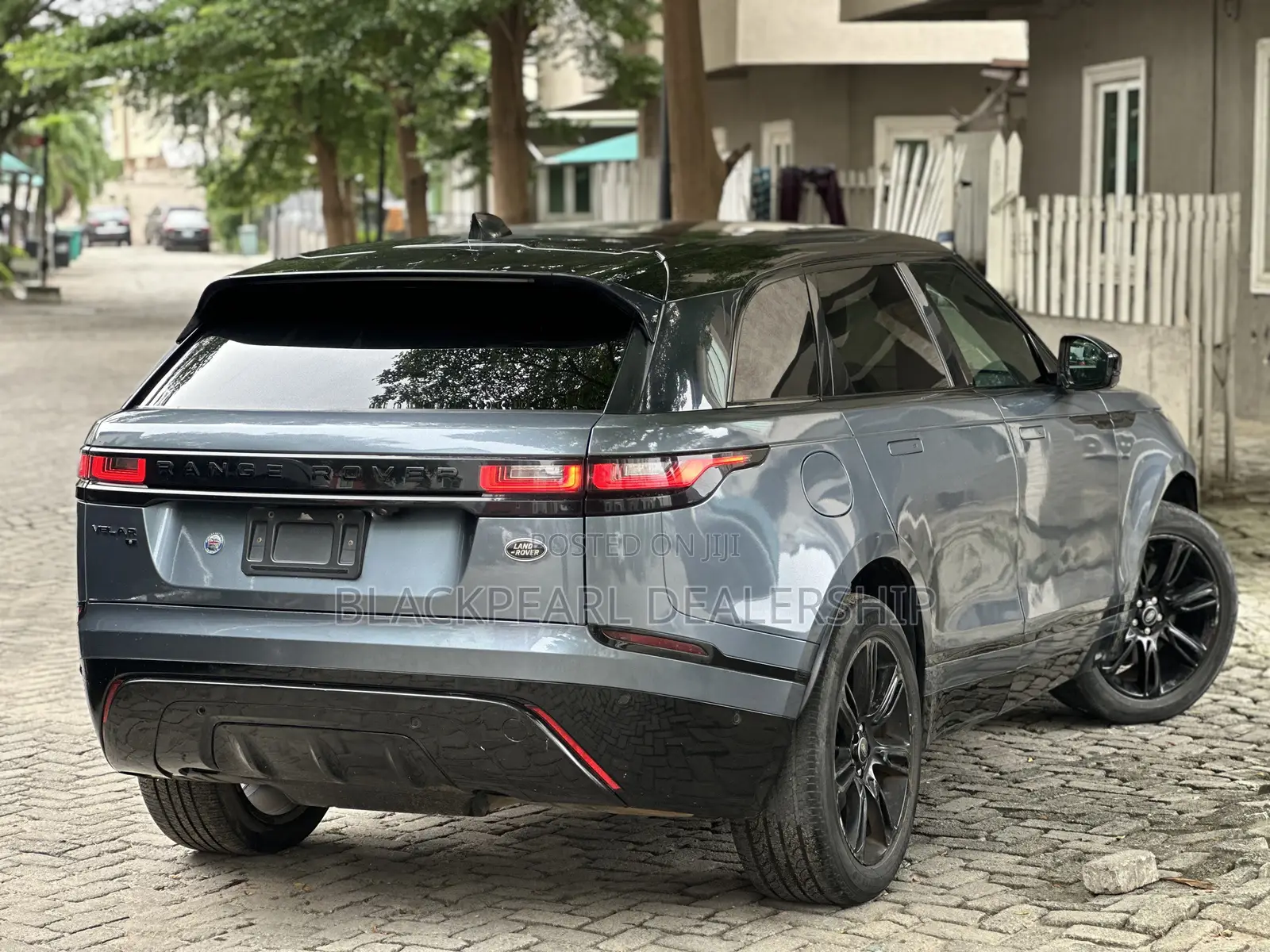 Land Rover Range Rover Velar R-Dynamic S 2021 Gray