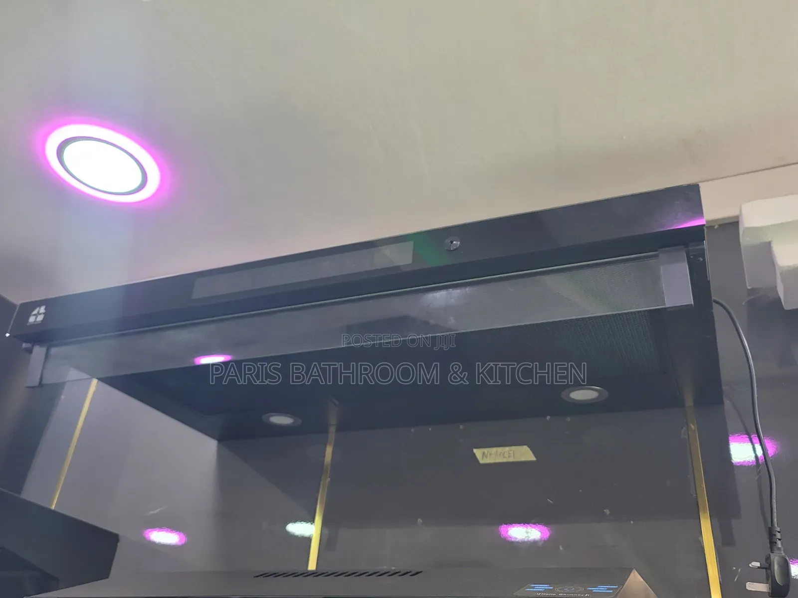 Under-Cabinet Matte Black Kitchen Range Hood