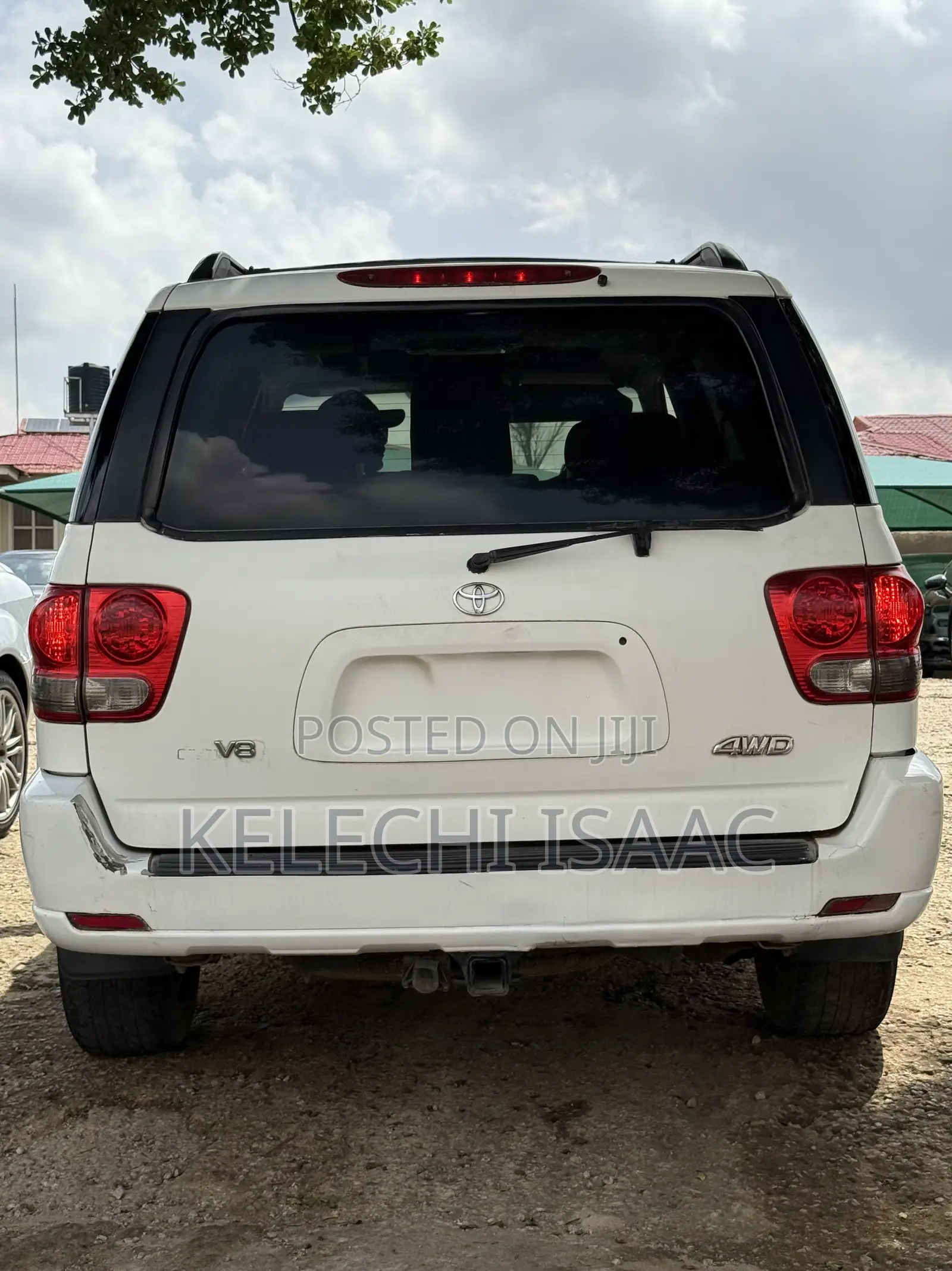 Toyota Sequoia SR5 4dr SUV 4WD (4.7L 8cyl 5A) 2006 White