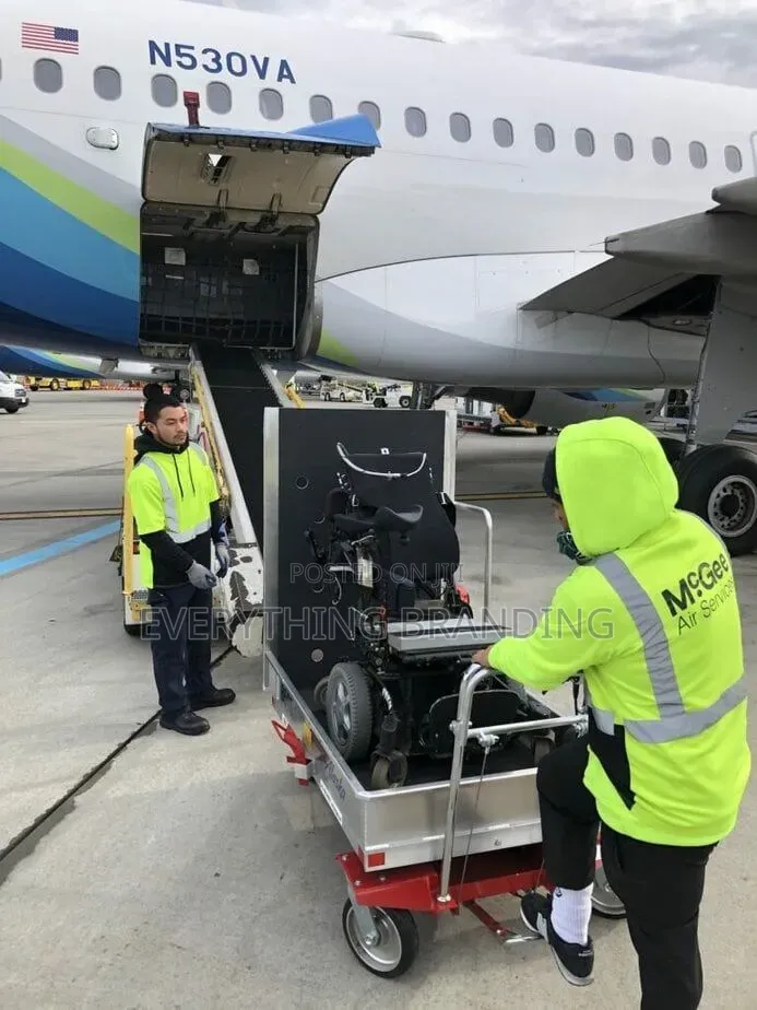 Branded Airport Safety Jacket for Ground Staff Ramp Workers