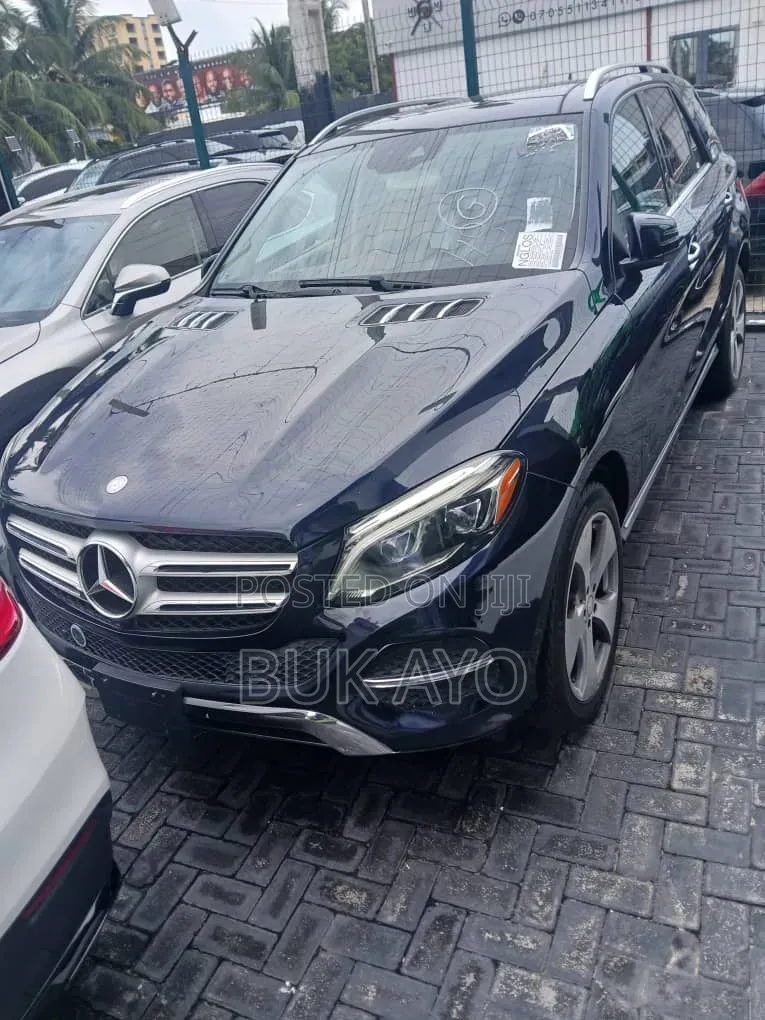 Mercedes-Benz GLE-Class GLE 350 2017 Blue