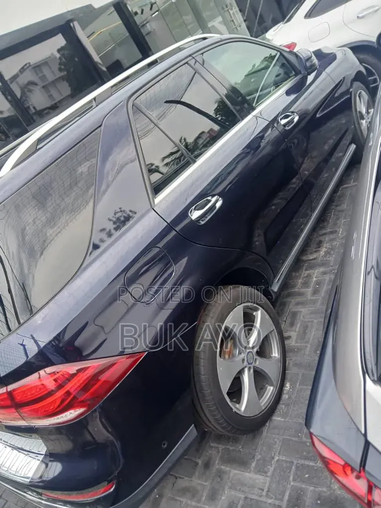 Mercedes-Benz GLE-Class GLE 350 2017 Blue
