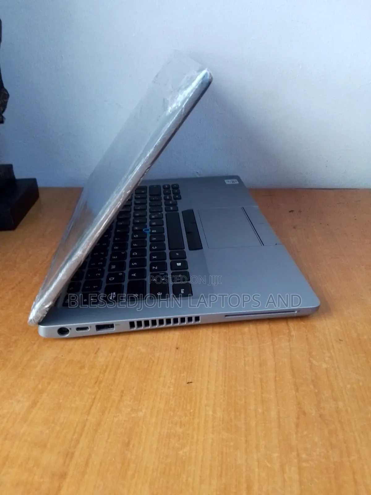 Laptop Dell Latitude 5410 16GB Intel Core i7 SSD 256GB