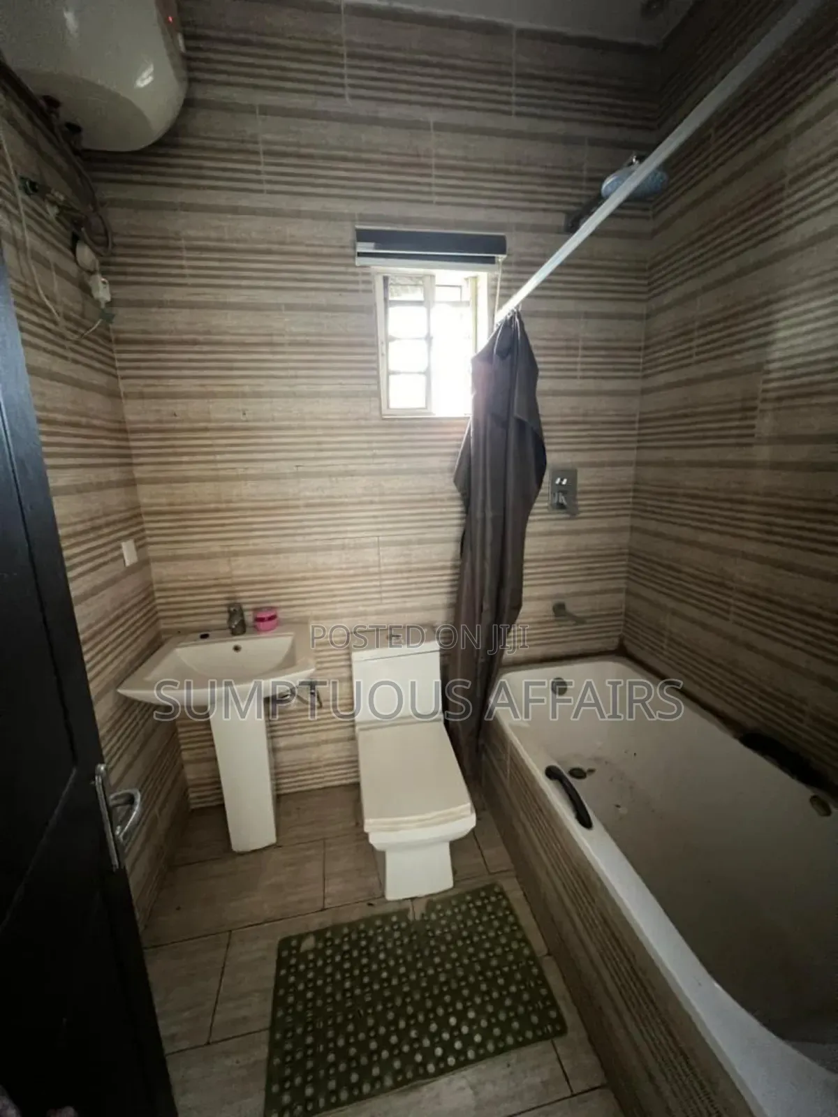 1bdrm Shared Apartment in Kunsela Road, Ikate for rent
