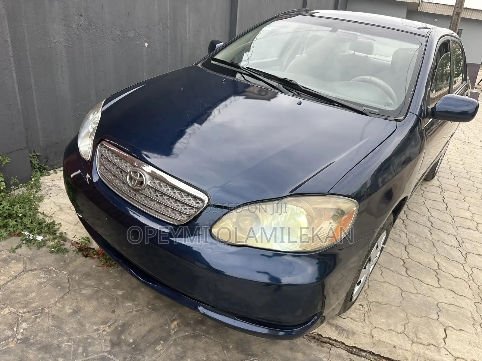 Toyota Corolla LE 2004 Blue