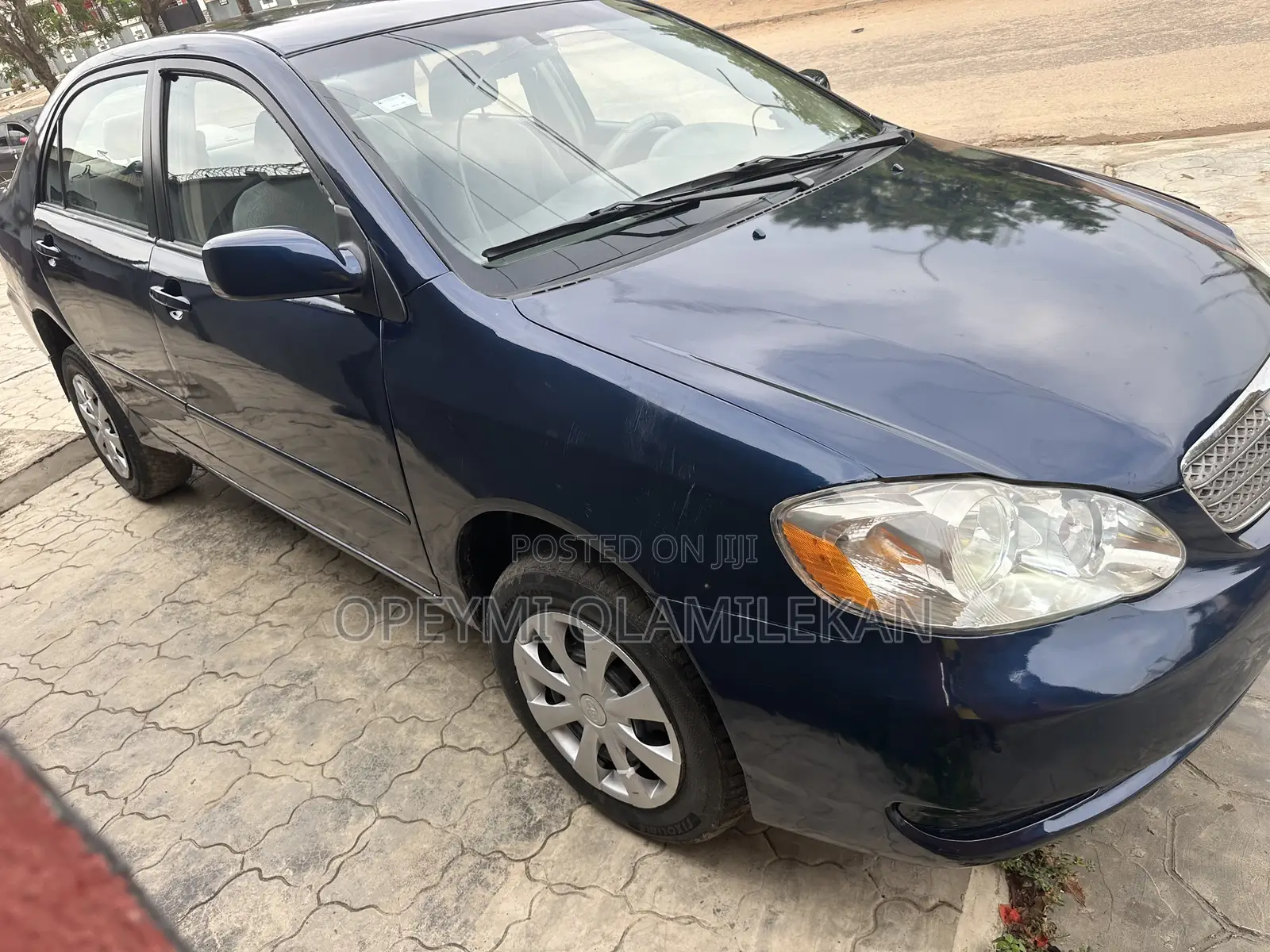 Toyota Corolla LE 2004 Blue