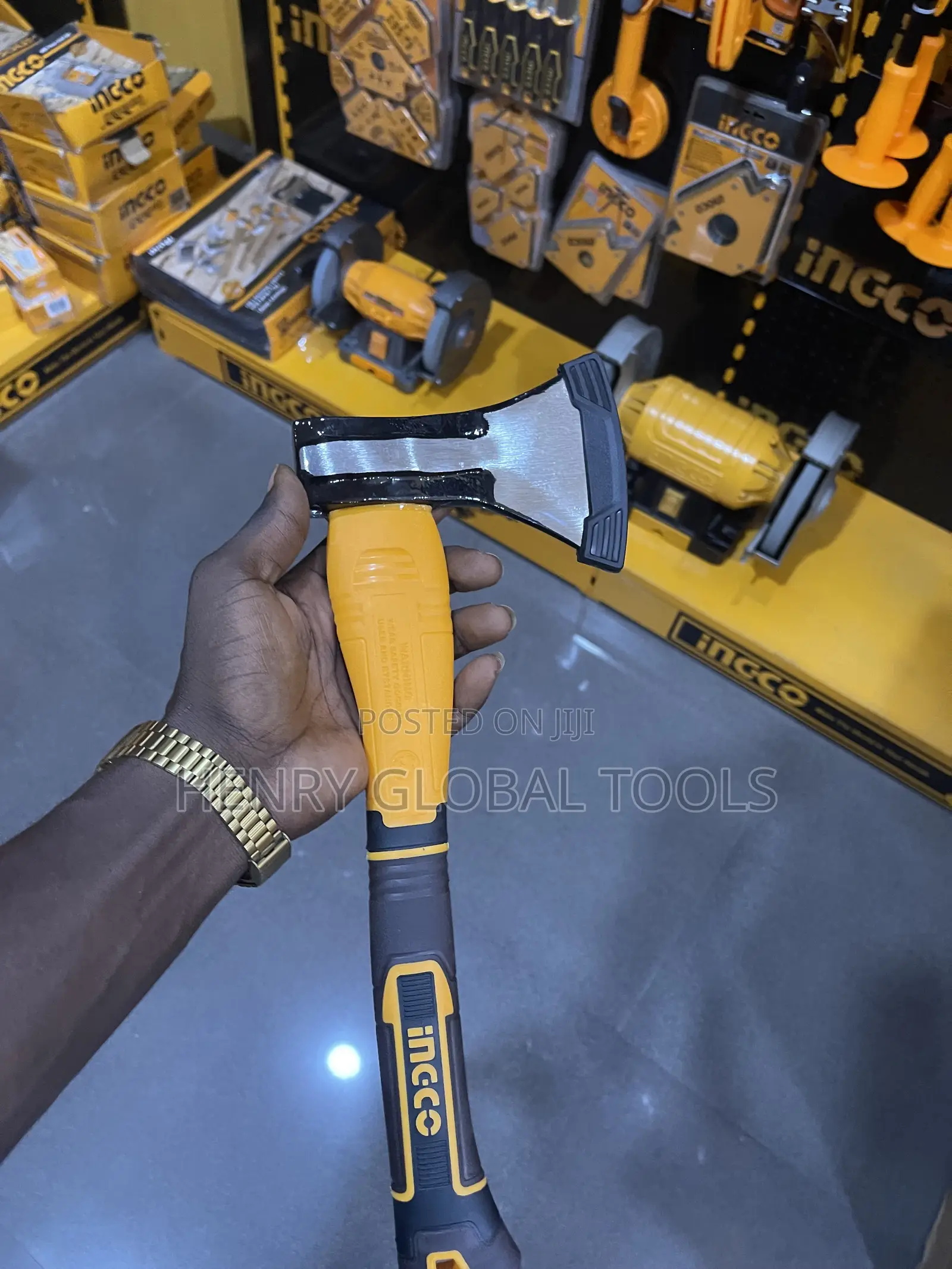 600g Ingco Heavy Duty Industrial Axe