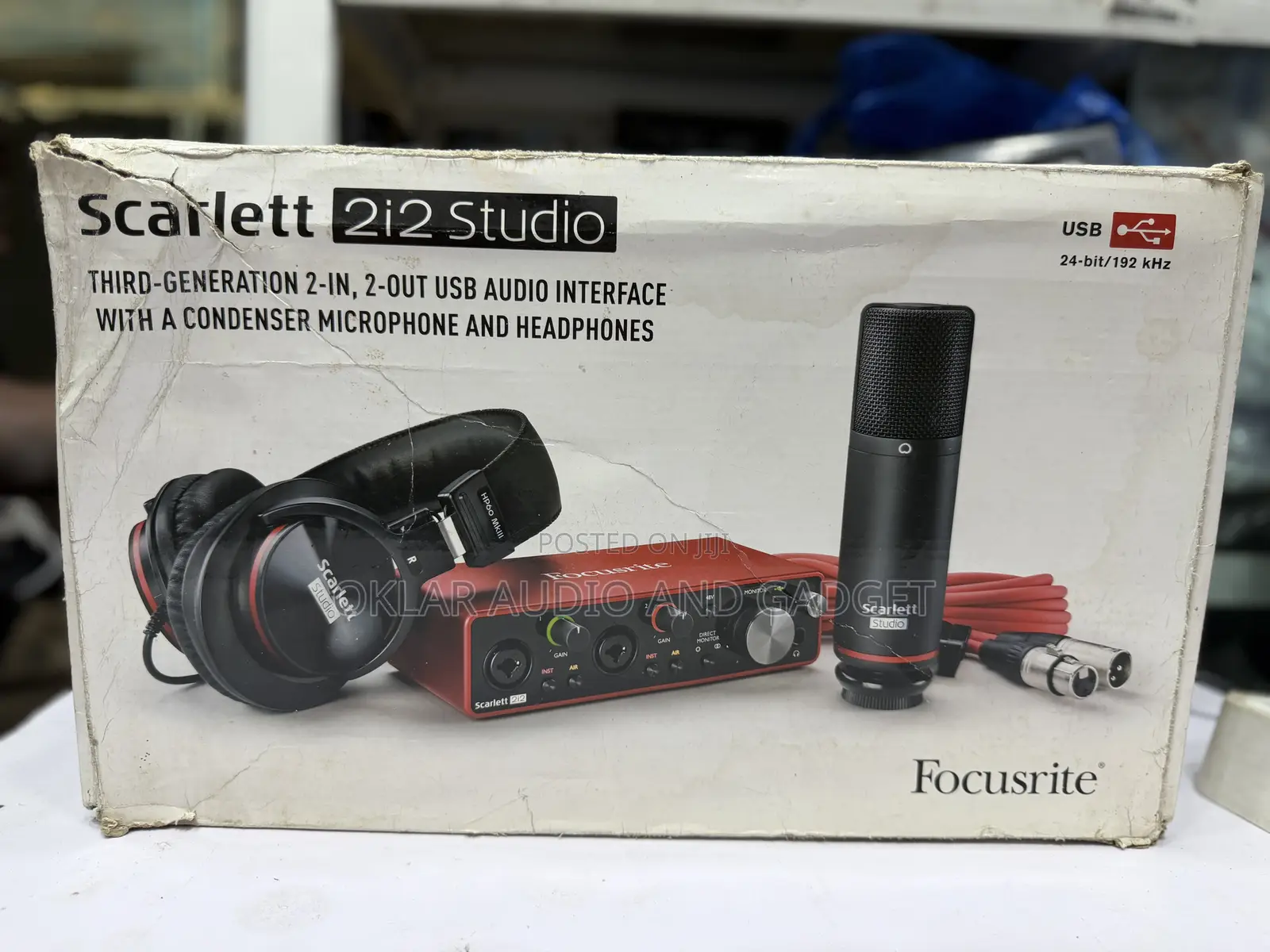 Focusrite Scarlett 2i2 Studio Bundle 3rd Gen (Used)