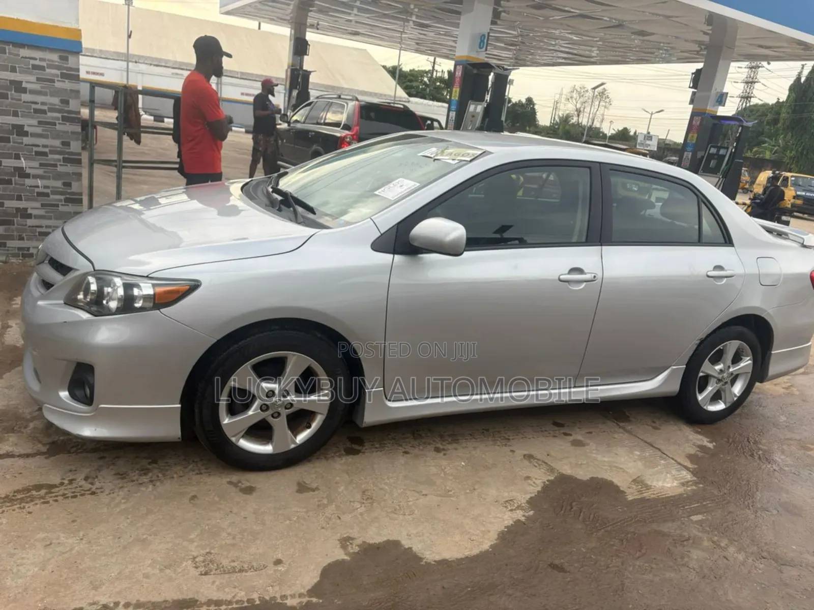 Toyota Corolla 2013 Silver