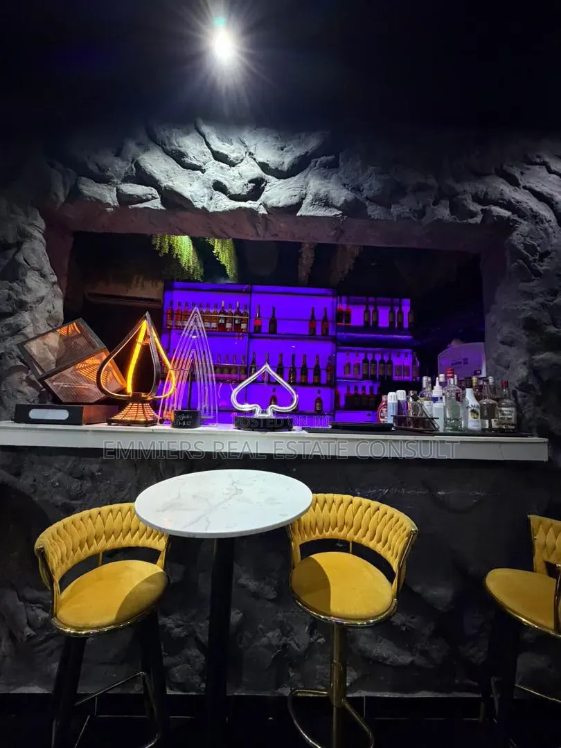 A Well Positioned Restaurant Space Suitable for High-End Dining Lounge