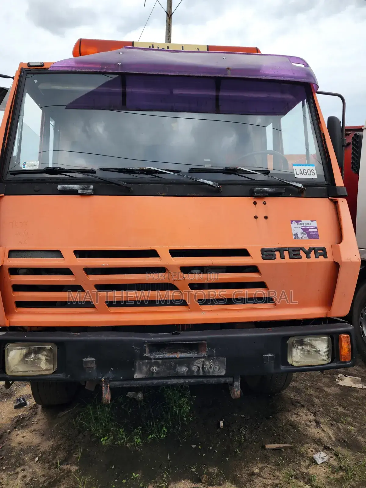 Foreign Used Steyr Tipper 10 Tyres