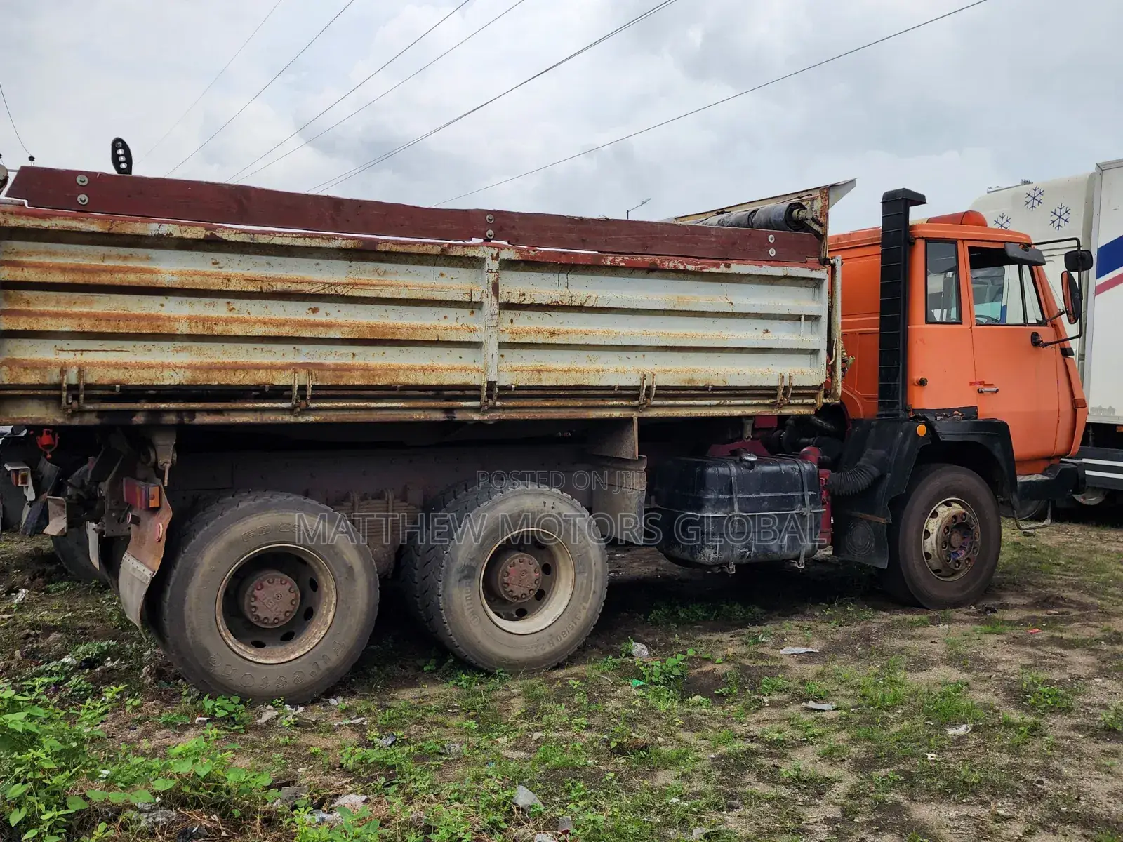 Foreign Used Steyr Tipper 10 Tyres