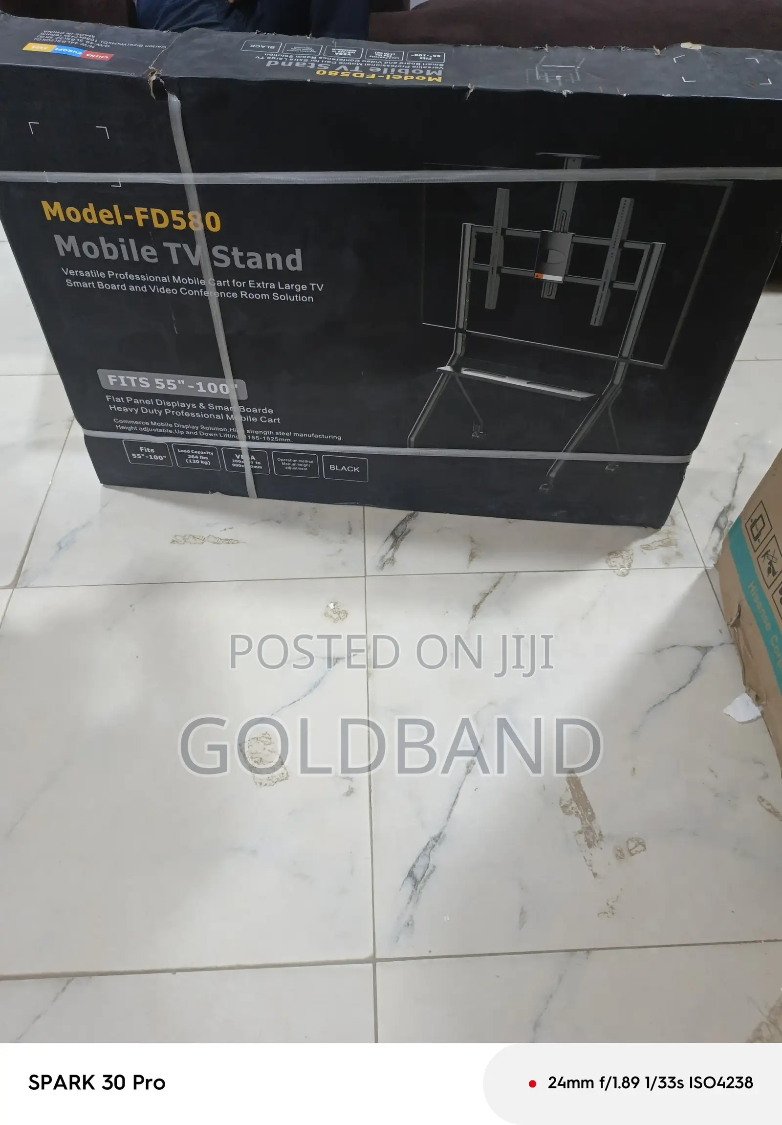 Heavy-Duty Mobile Tv Stand Fd580