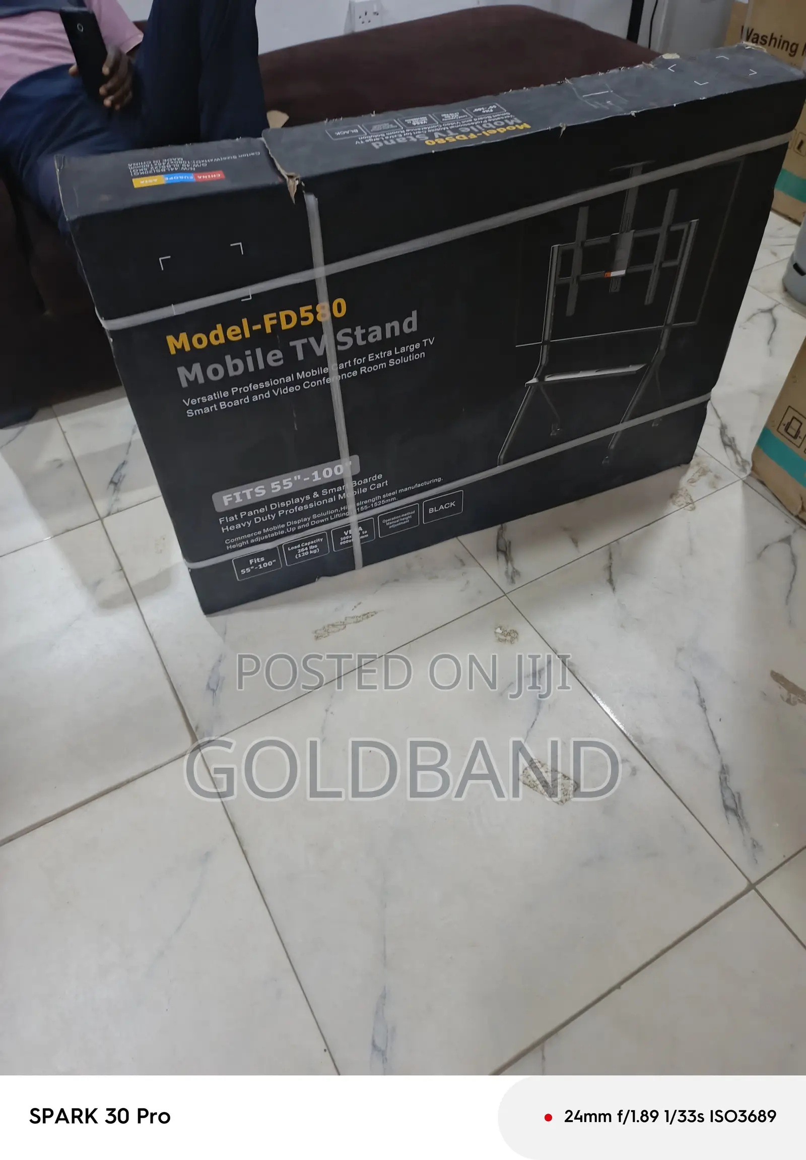 Fd580 Universal Rolling Tv Mount Stand