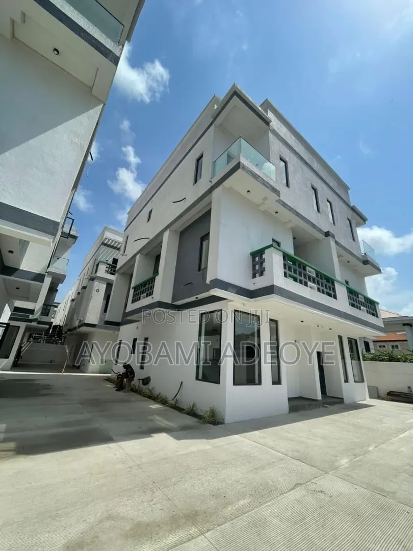 4bdrm Duplex in Richmond Pearl, Lekki Phase 1 for rent