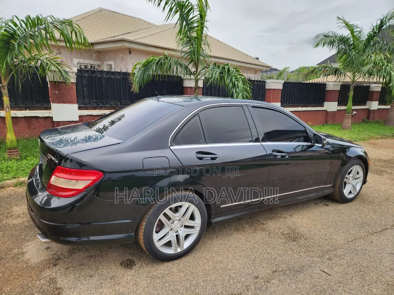 Mercedes-Benz C350 2010 Gray