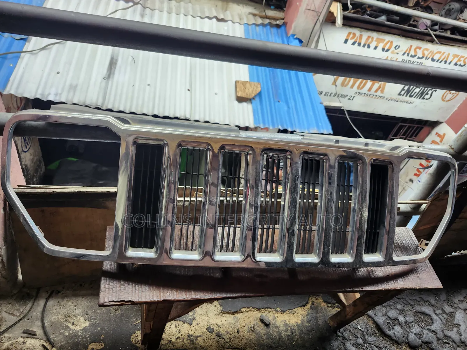 Jeep Liberty Front Grill 2010