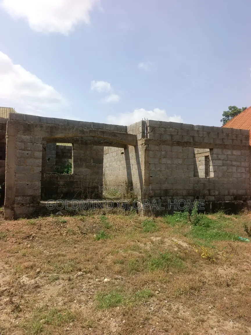 2bdrm Bungalow in Lugbe District. for sale
