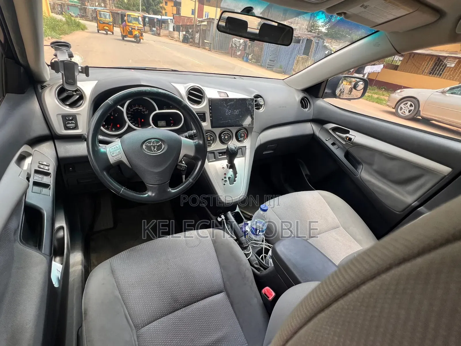 Toyota Matrix XRS Hatchback FWD (2.4L 4cyl 5A) 2009 Black
