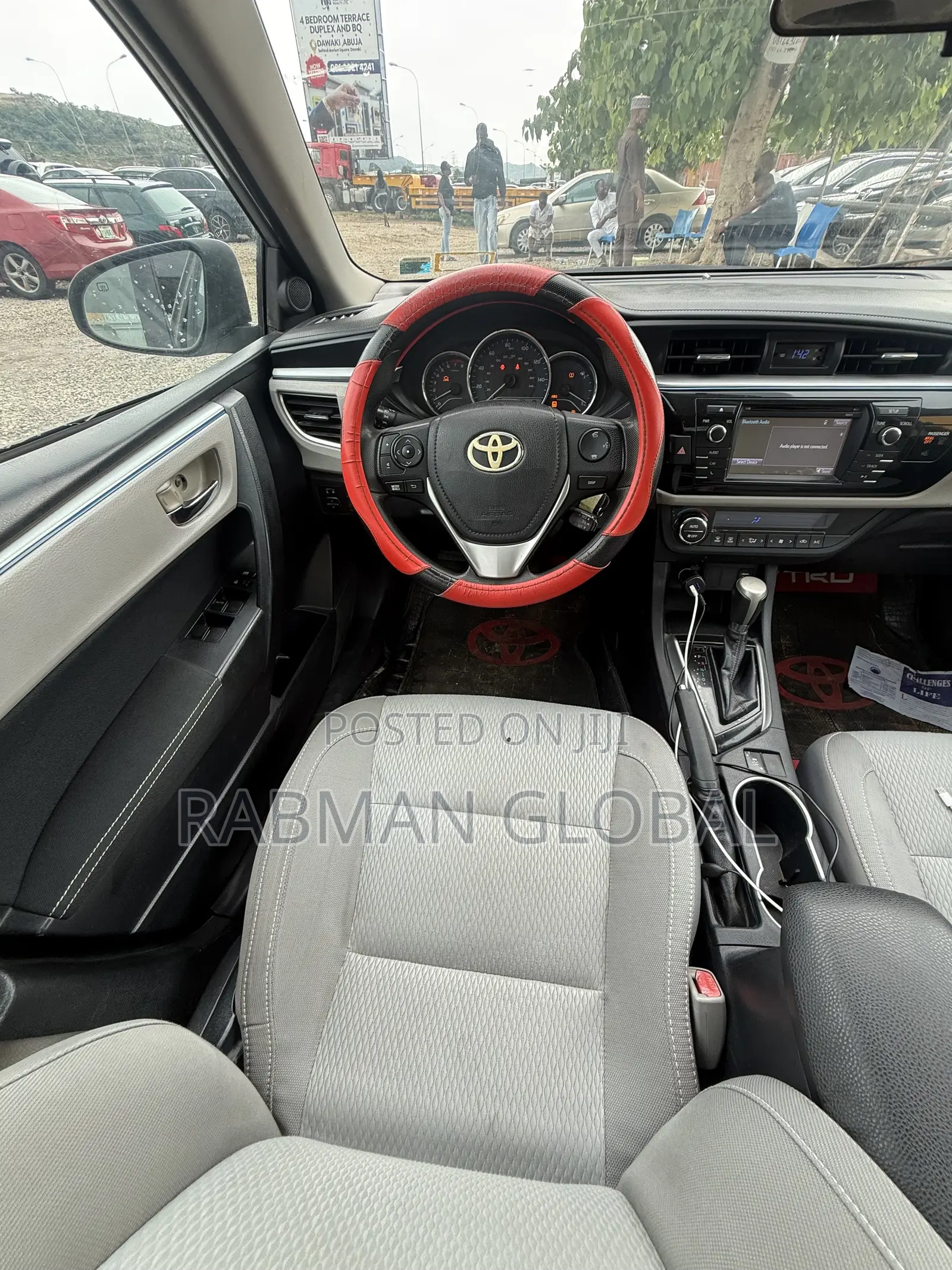 Toyota Corolla LE 4dr Sedan (1.8L 4cyl CVT) 2016 Silver