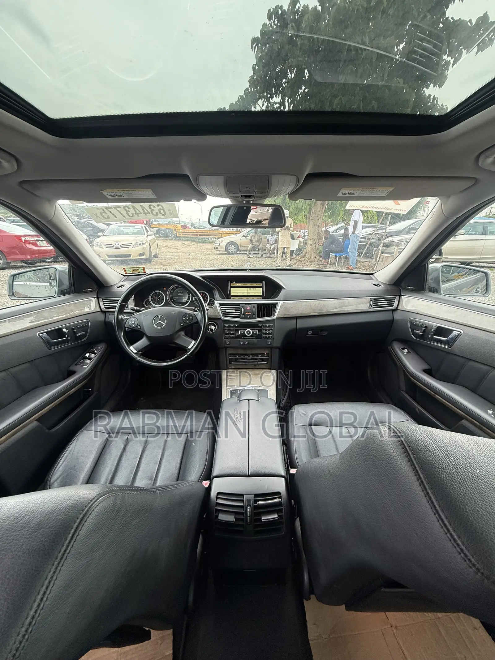 Mercedes-Benz E350 Base 4Matic Sedan AWD (3.5L 6cyl 7A) 2010 Gray