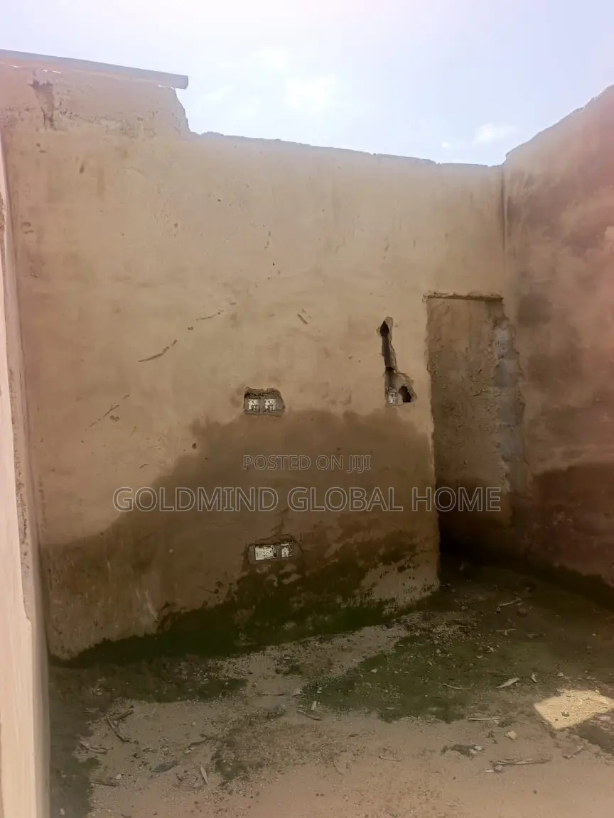 2bdrm Bungalow in Lugbe District. for sale