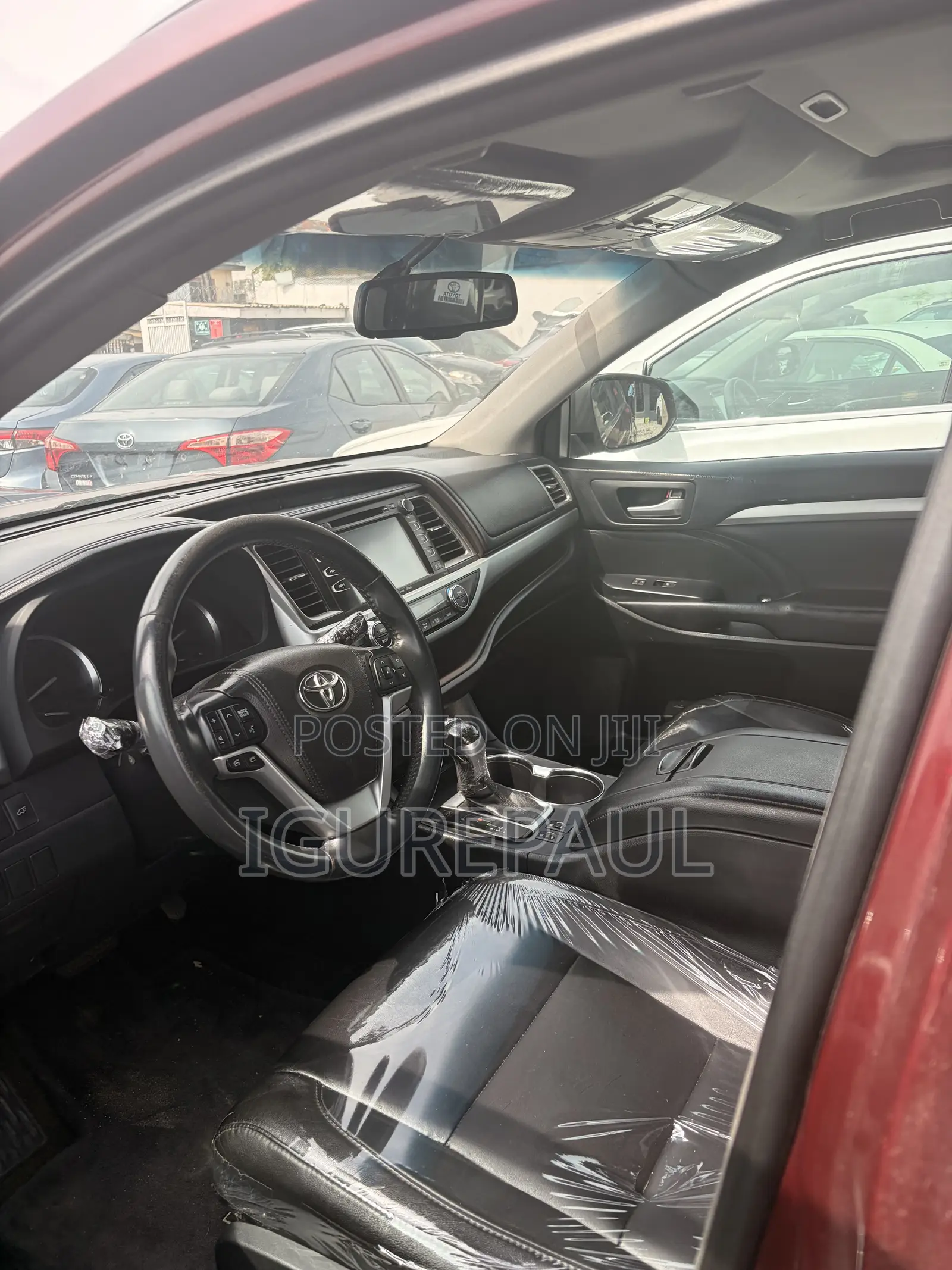 Toyota Highlander XLE V6 4x4 (3.5L 6cyl 6A) 2016