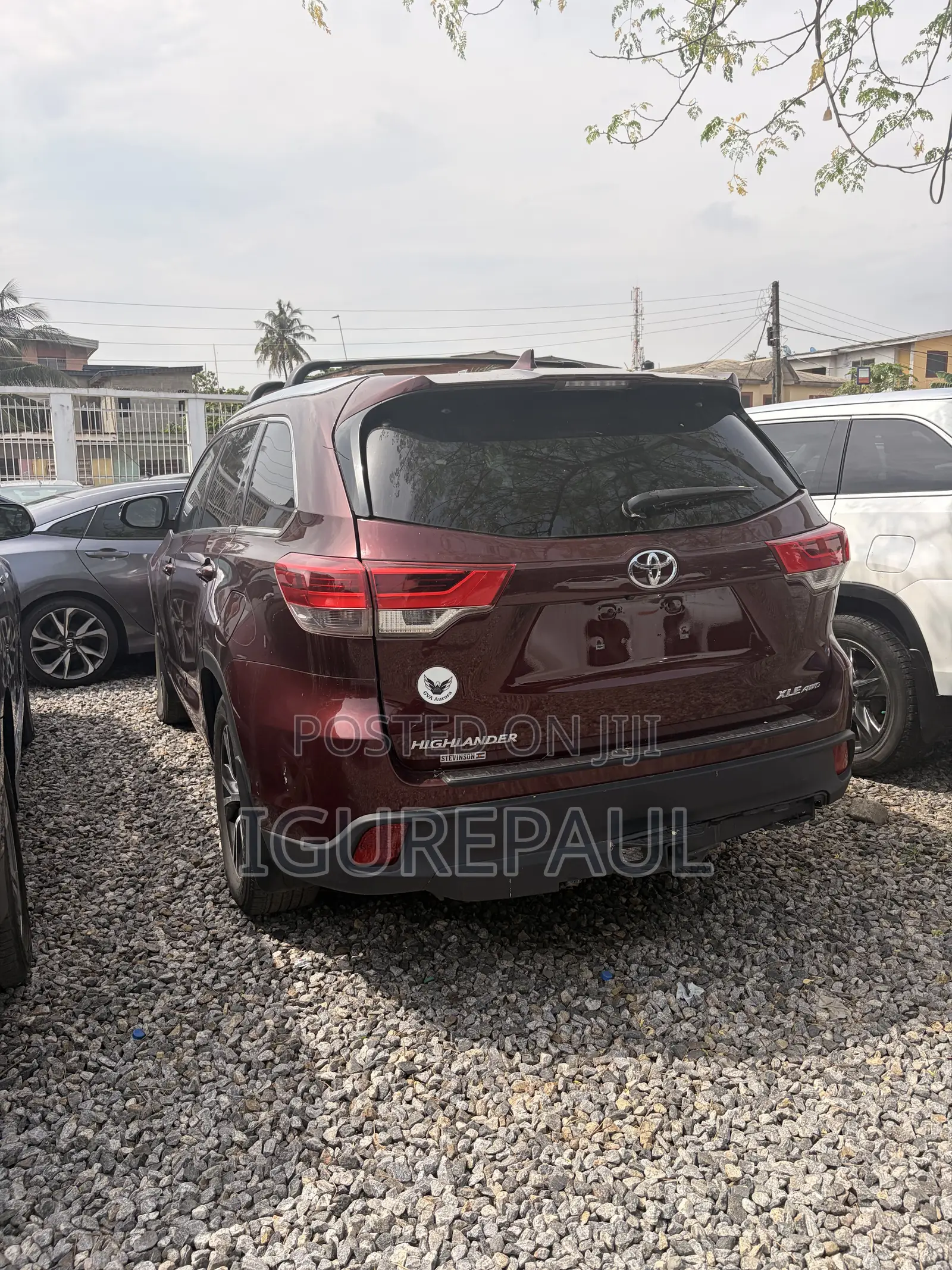 Toyota Highlander XLE V6 4x4 (3.5L 6cyl 6A) 2016