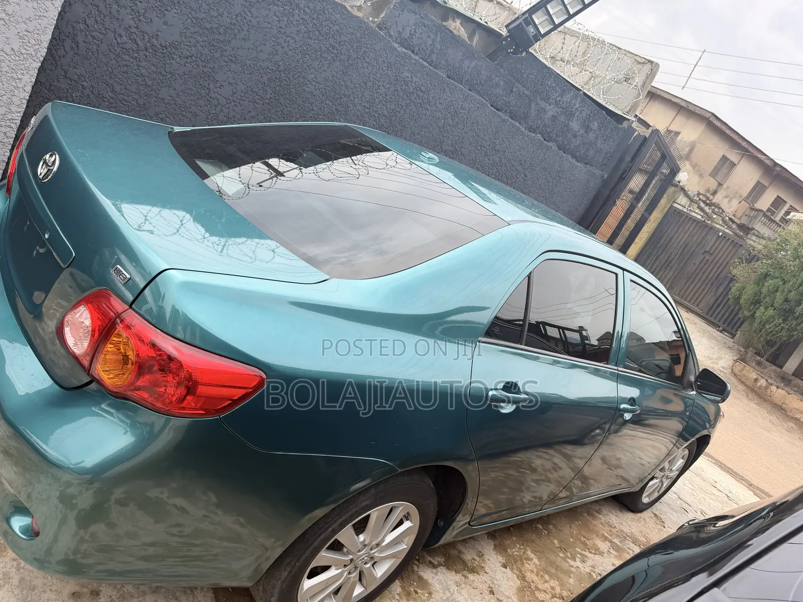 Toyota Corolla LE 4dr Sedan (1.8L 4cyl 4A) 2010 Blue