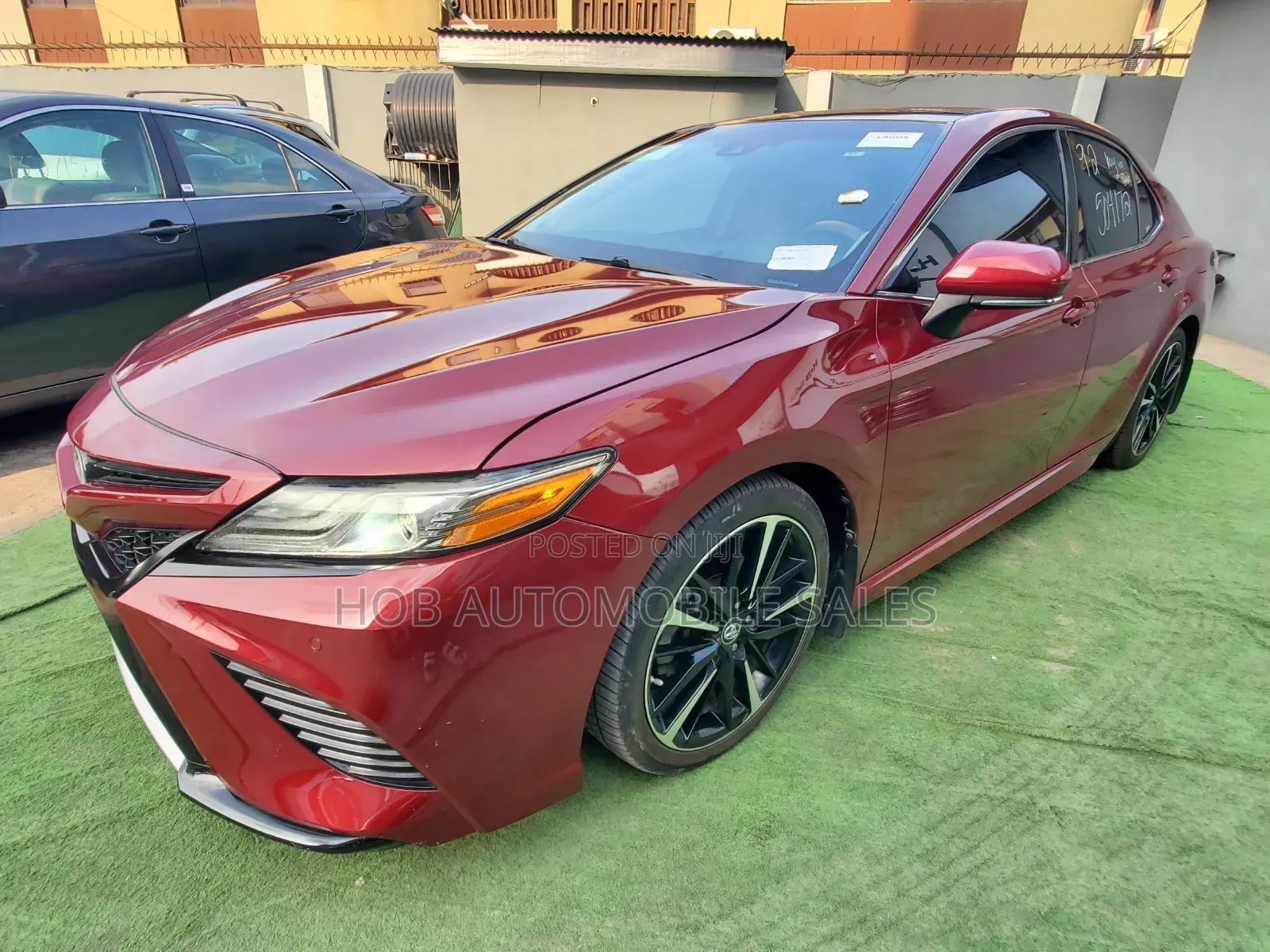 Toyota Camry XSE FWD (2.5L 4cyl 8AM) 2018 Red