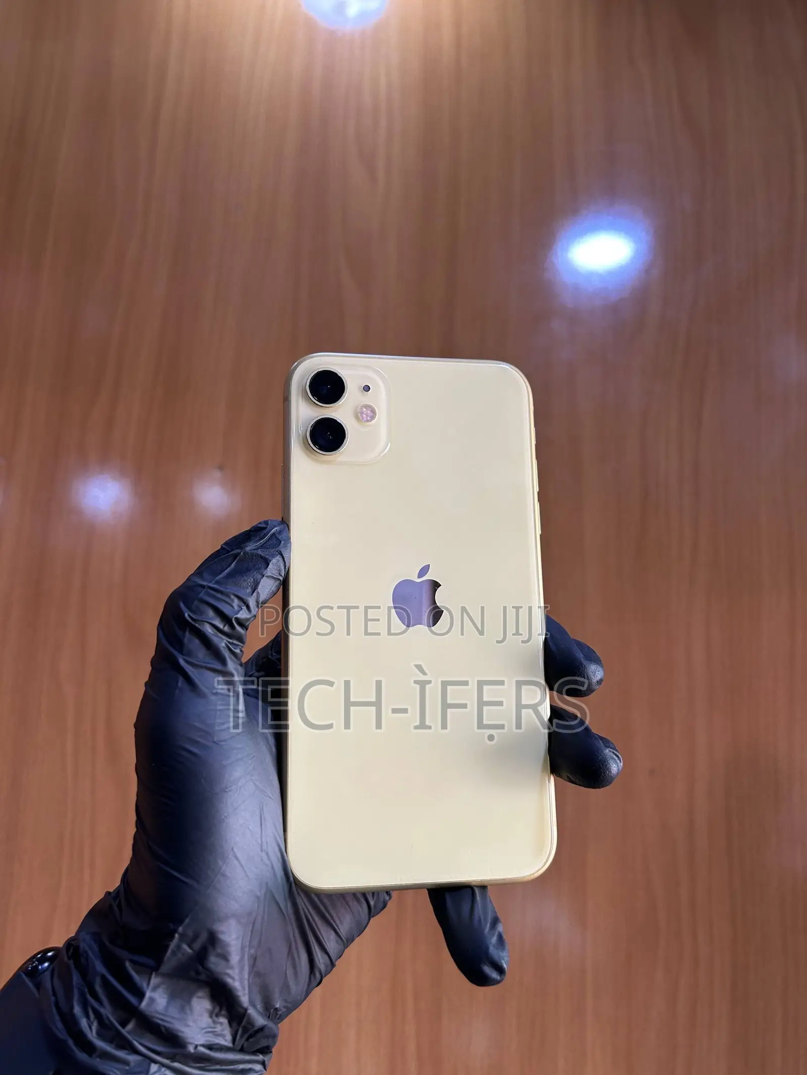 Apple iPhone 11 128 GB Yellow