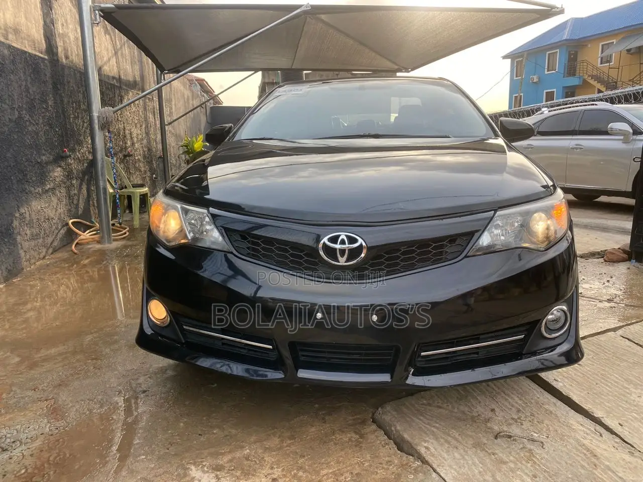 Toyota Camry SE V6 4dr Sedan (3.5L 6cyl 6A) 2013 Black