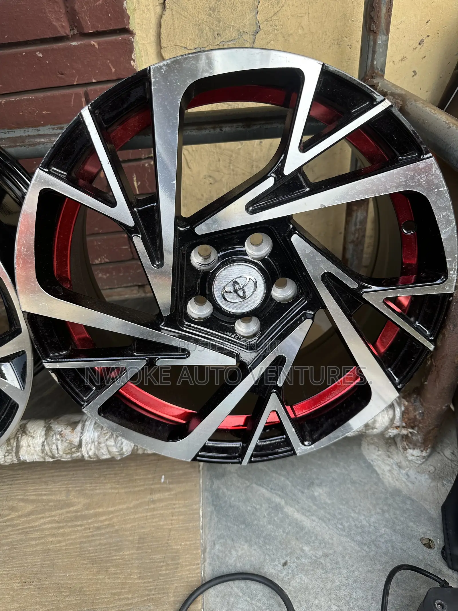 16 Inches for Toyota Corolla 2025 Mode