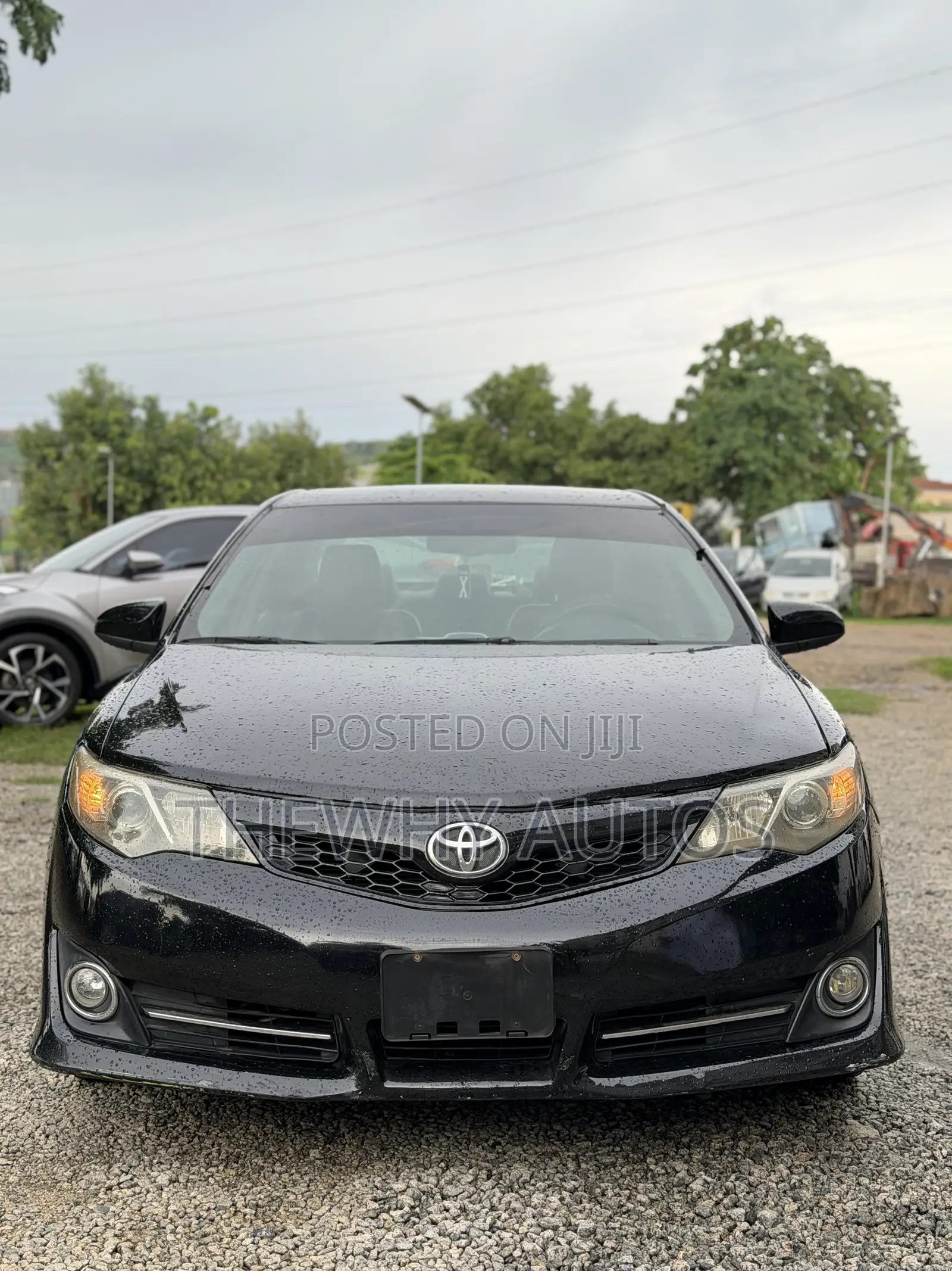 Toyota Camry SE V6 4dr Sedan (3.5L 6cyl 6A) 2012 Black