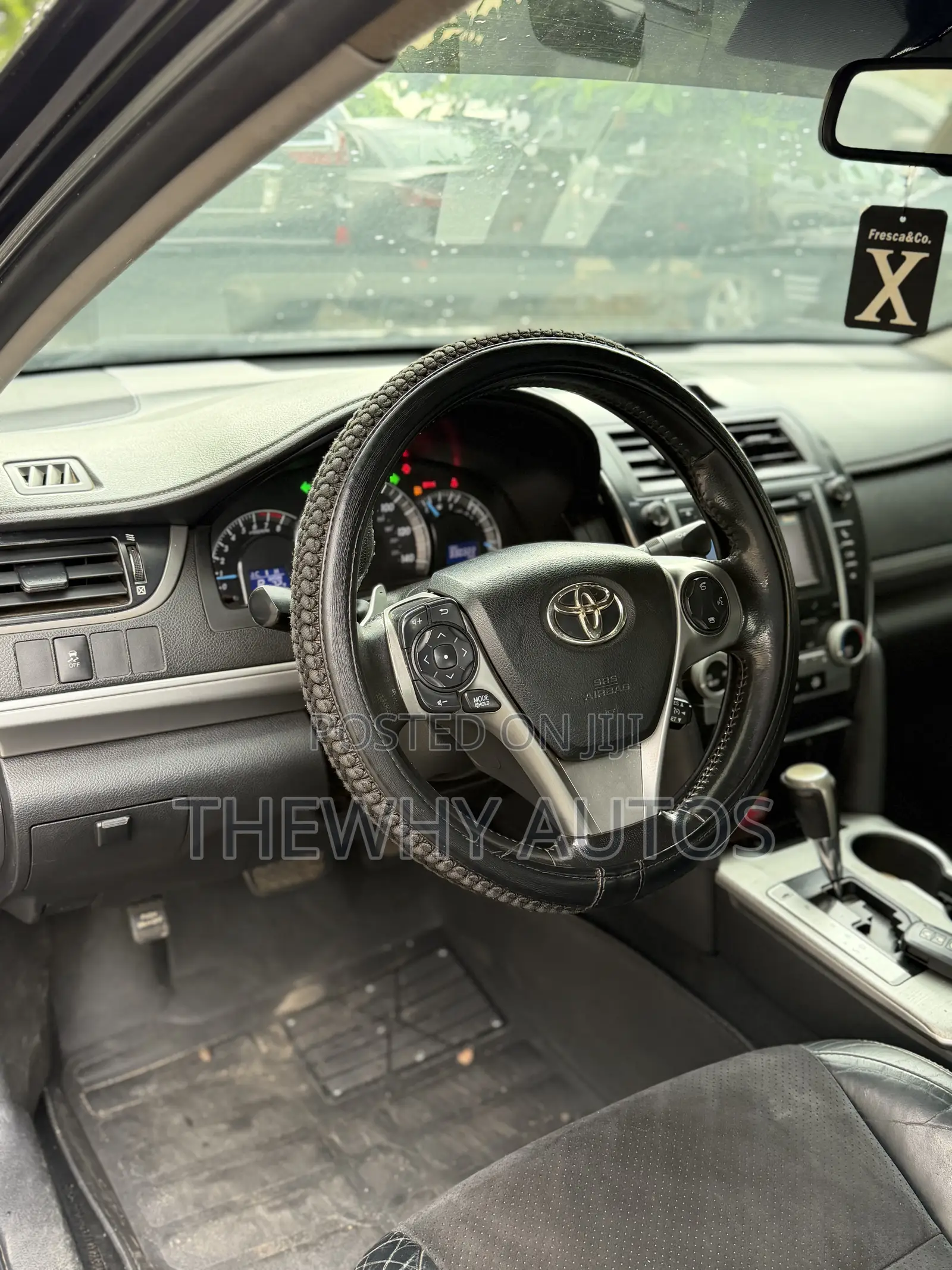 Toyota Camry SE V6 4dr Sedan (3.5L 6cyl 6A) 2012 Black