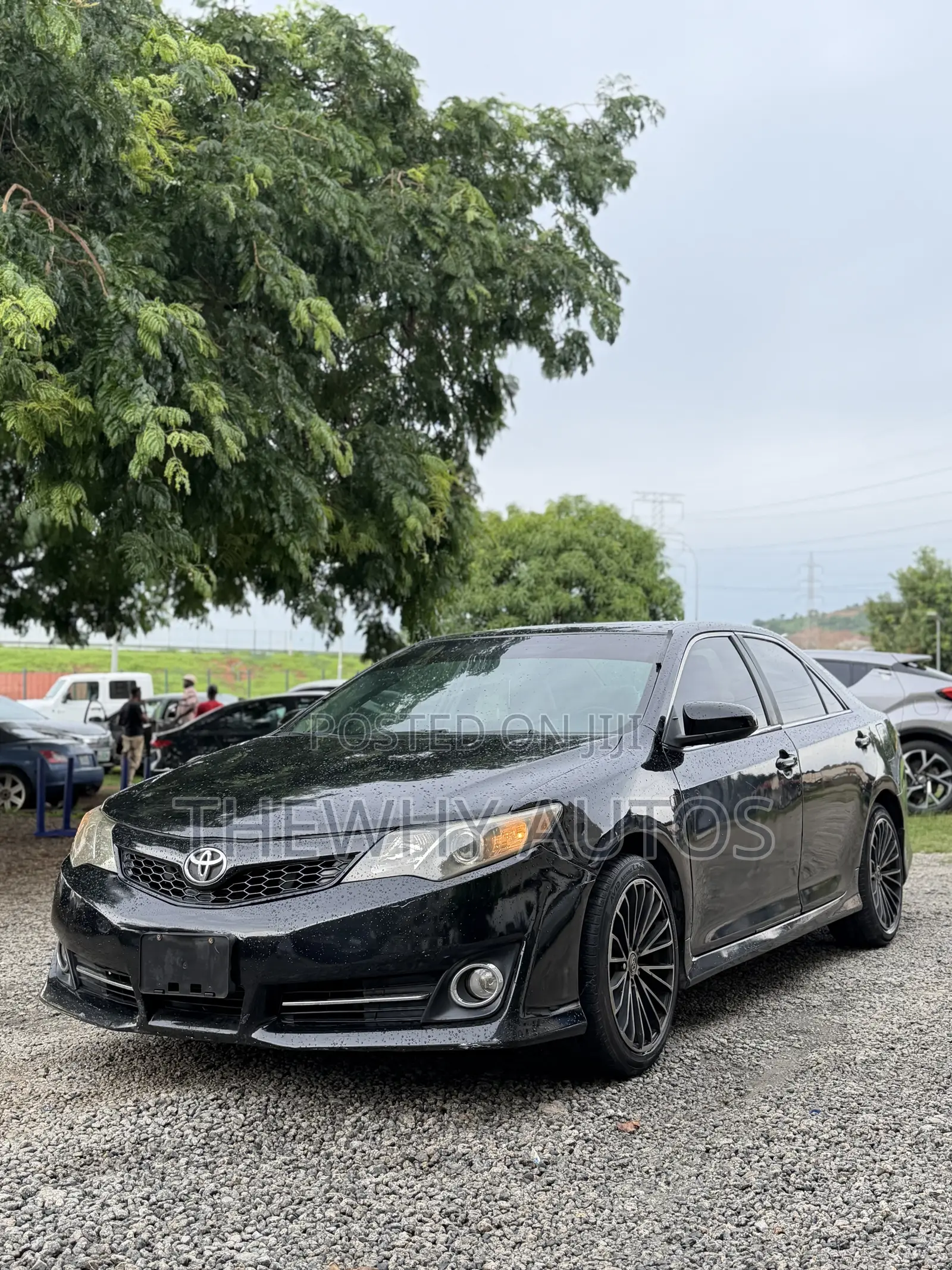 Toyota Camry SE V6 4dr Sedan (3.5L 6cyl 6A) 2012 Black