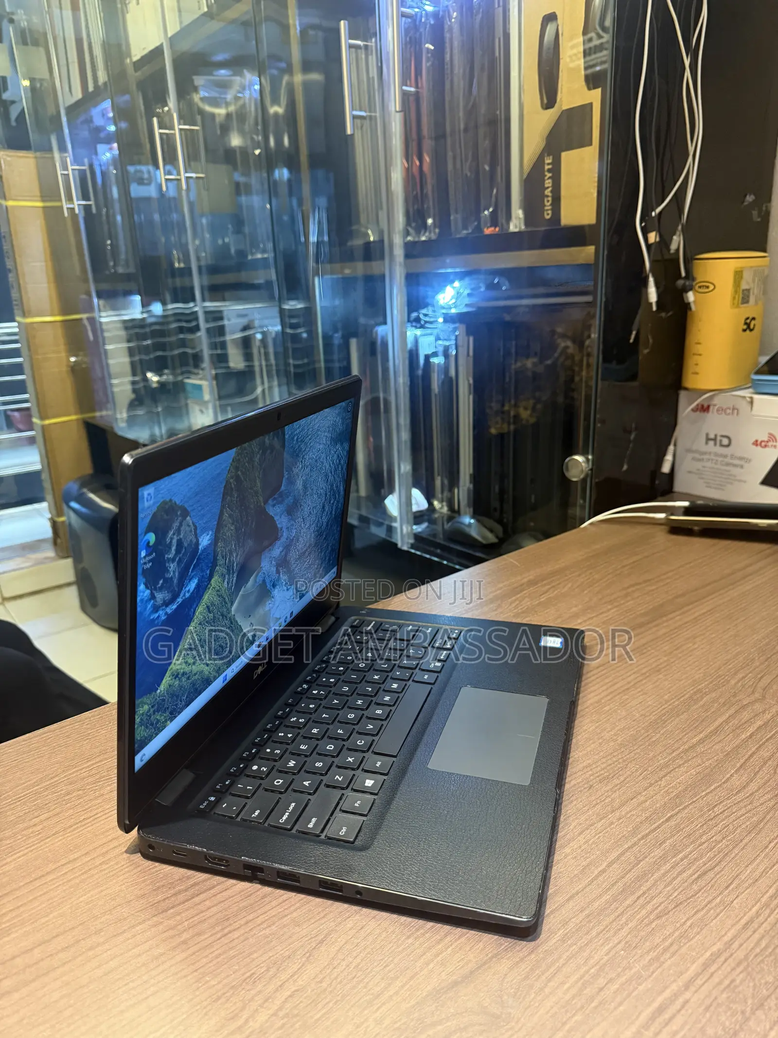 Laptop Dell Latitude 3400 12GB Intel Core i5 SSD 256GB