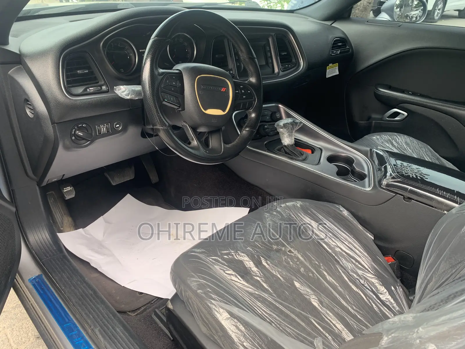 Dodge Challenger 2017 Silver
