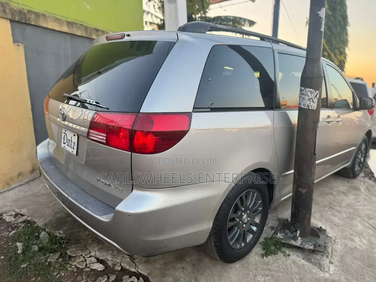 Toyota Sienna LE AWD 2005 Gray