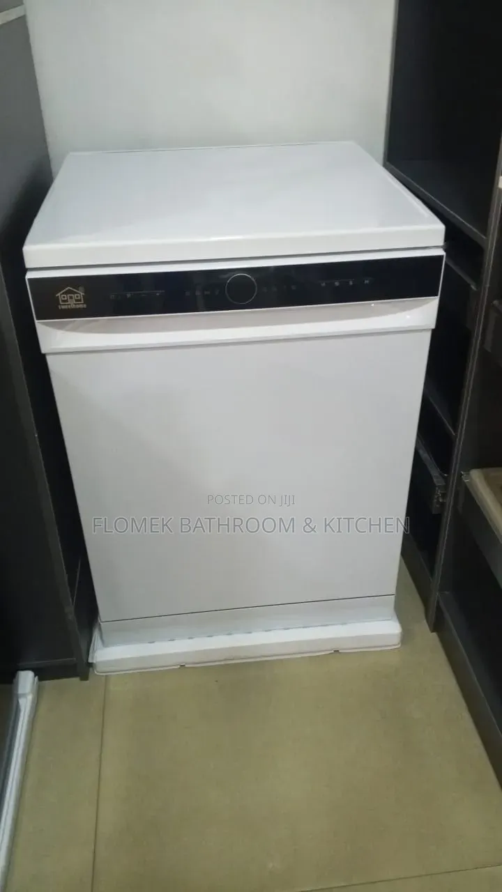 Brand New Sweet Home Dishwasher – Sleek White Powerful Cleaning.