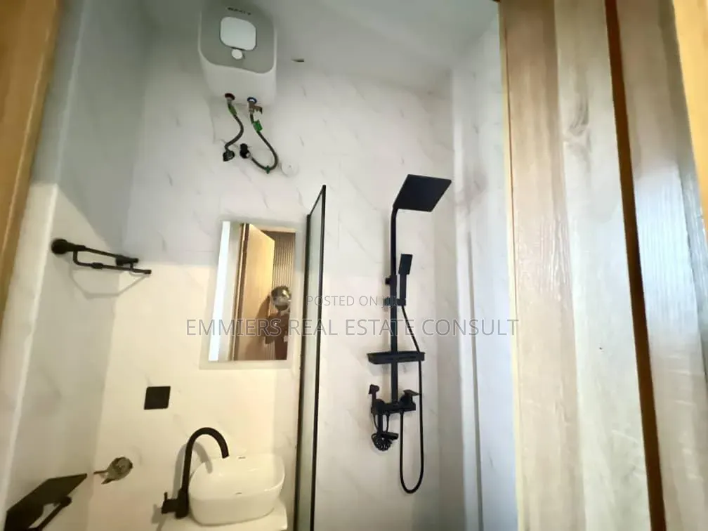 1bdrm Apartment in Ologolo for sale