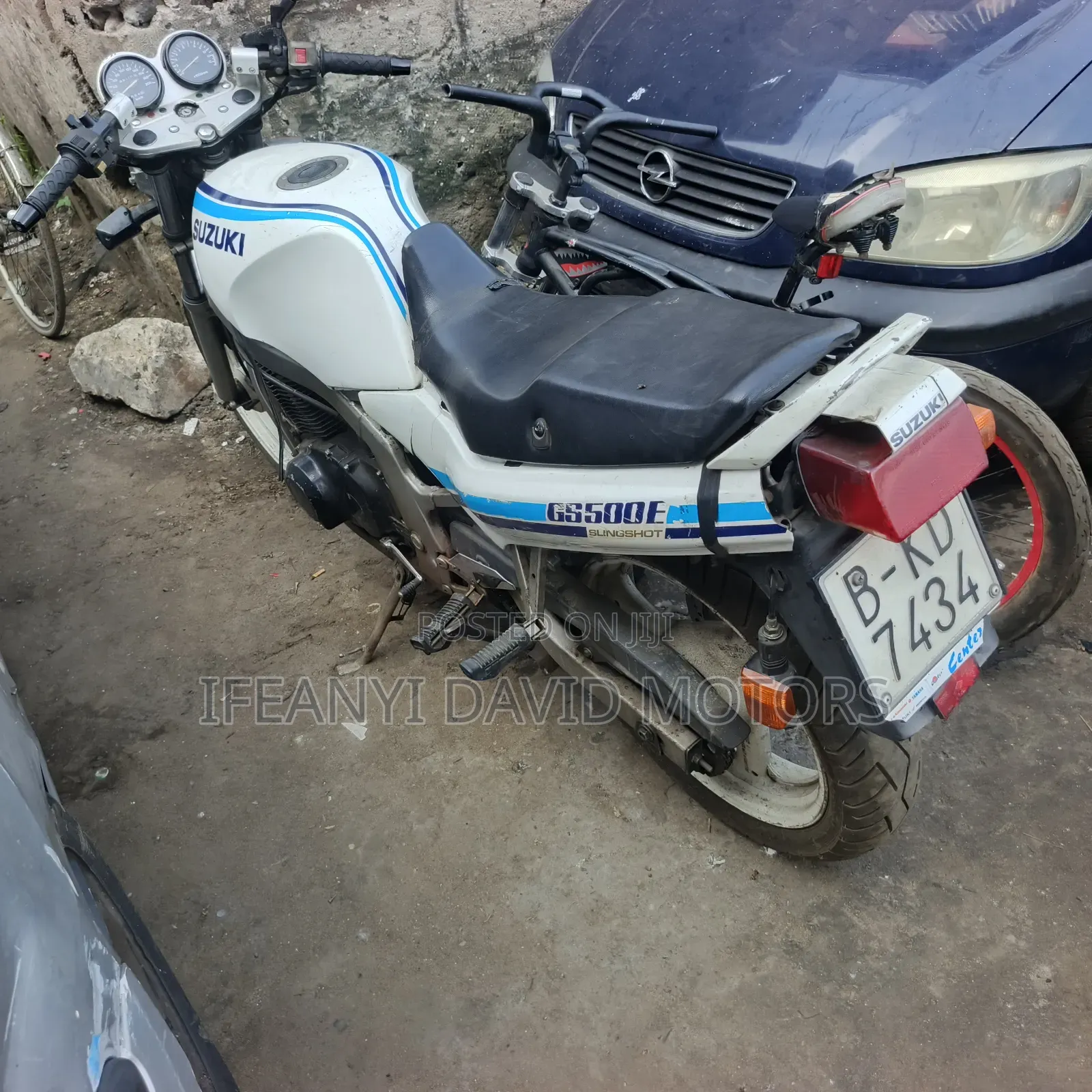 Suzuki GS 2005 White