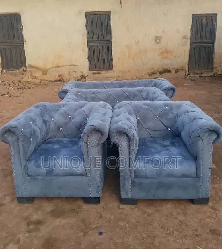 Top Quality 7 Seaters Full Padded Chesterfield Sofa (3,2,1,1) Seaters