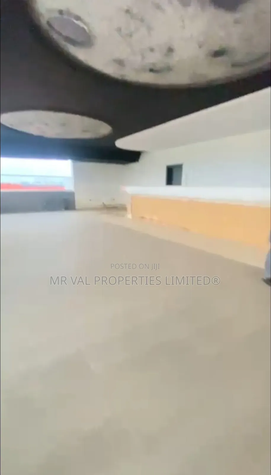 Massive Rooftop Space for Lease