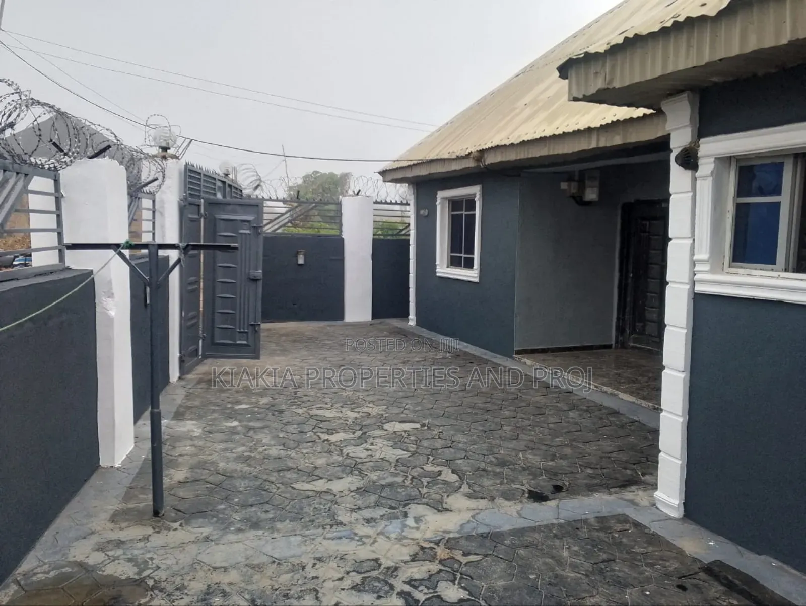 3bdrm Bungalow in Alabata, Moniya for sale