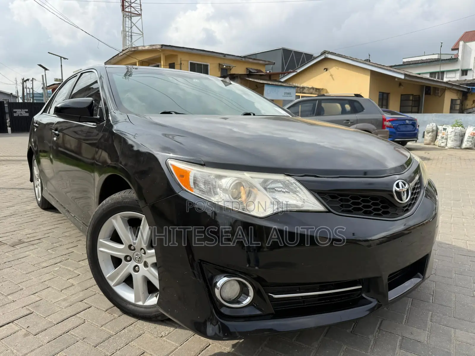Toyota Camry SE 4dr Sedan (2.5L 4cyl 6A) 2013 Black